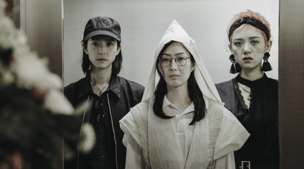 哥哥不肯救爸爸！我和老公堅持送醫「醫藥費全我們付」　他多活3年走後「哥哥卻說要風光辦葬禮」我不忍了