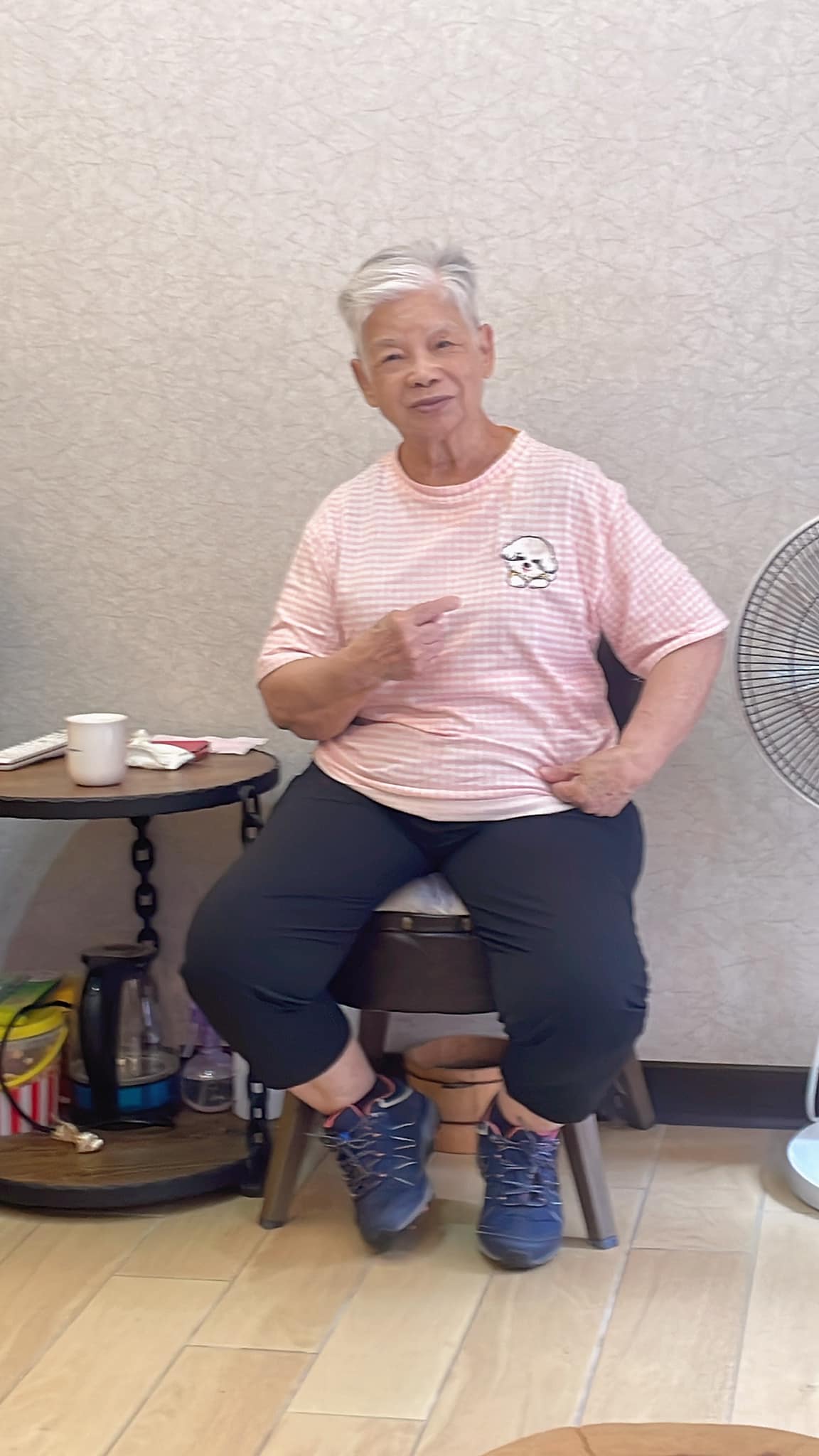 4萬元香奈兒包壞掉！楊繡惠「被專櫃拒絕修理」回家超委屈　媽媽不忍出手了「結果超驚人」