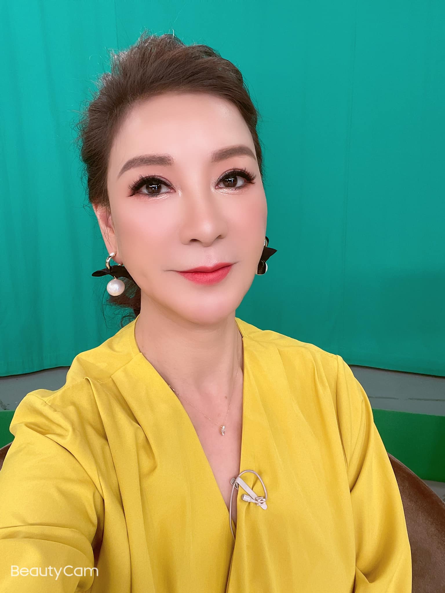 4萬元香奈兒包壞掉！楊繡惠「被專櫃拒絕修理」回家超委屈　媽媽不忍出手了「結果超驚人」