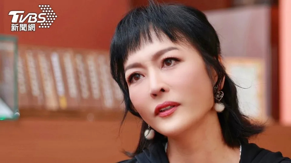 8次化療又復發！48歲女星罹癌末「滿臉長出老人斑」　嘆「身體已邁入老年」竟遭酸民攻擊