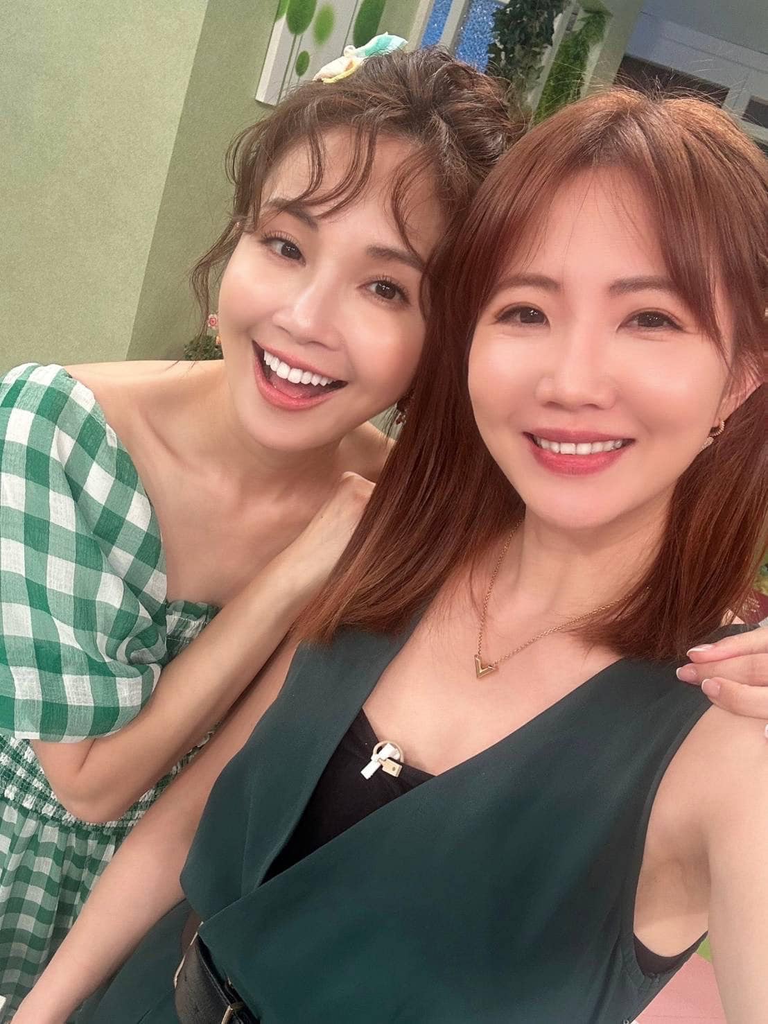 台灣女星謝忻柏林馬拉松創個人最佳 高舉國旗自豪完賽