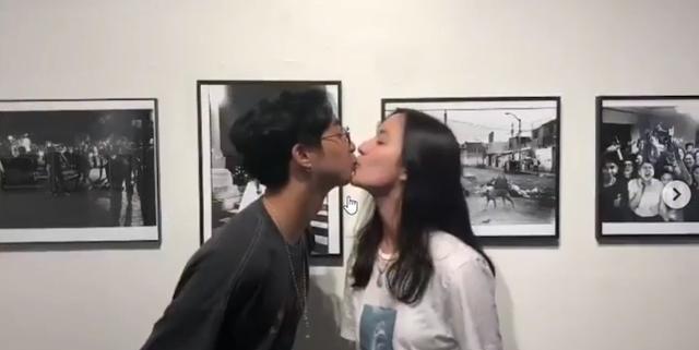 公開戀愛了？伊能靜愛子「親吻金髮帥哥」照片流出　本人「寫下7字」疑洩出櫃端倪