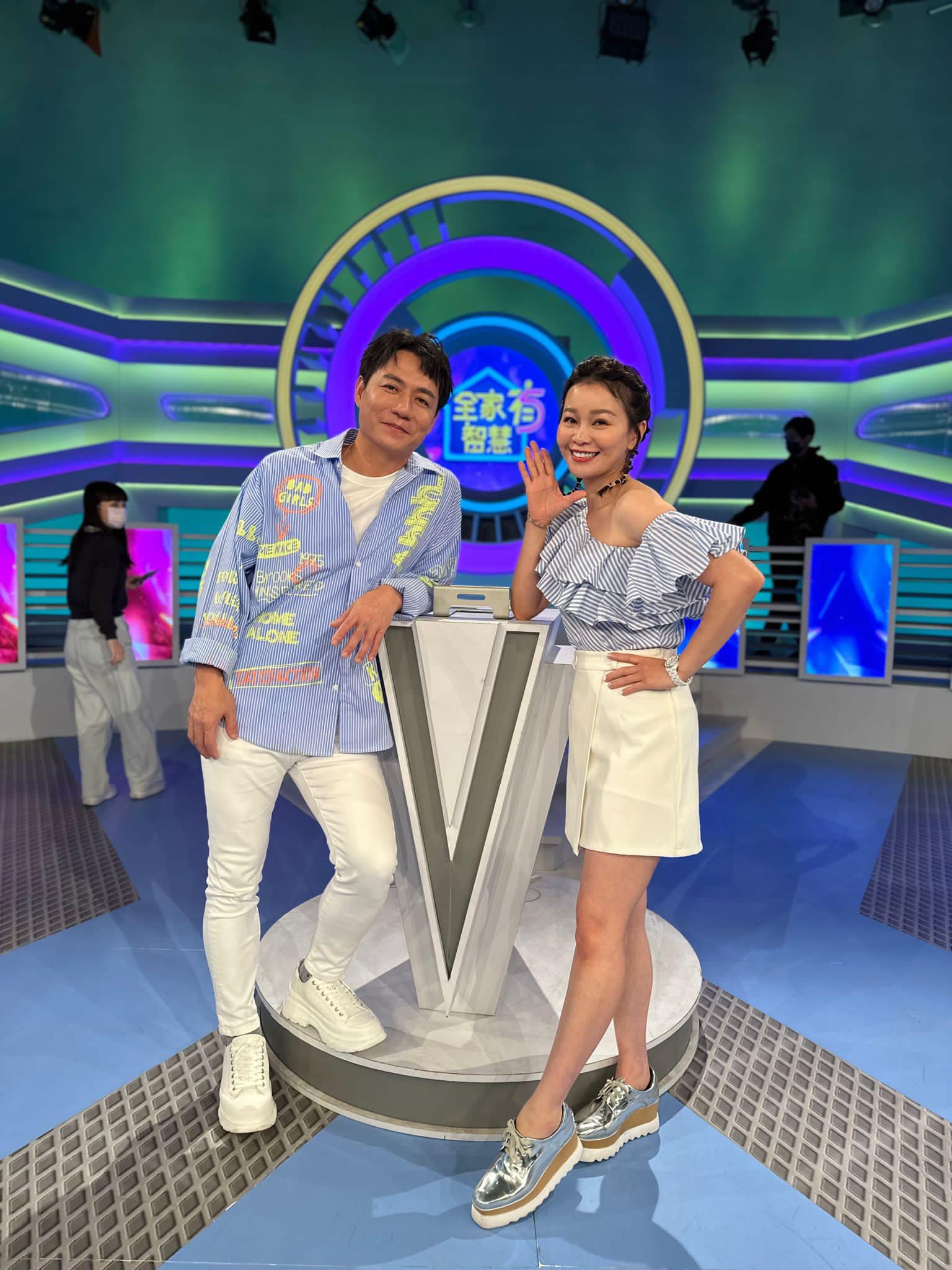 借卡債養小孩！台語歌手夫妻檔「當年存款沒1萬」今宣布買房　壓力大到掉髮「兒女回應超感人」