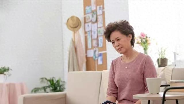 畢業後不找工作！小姑刻意「賴在我家兩年」　全家旅遊我藉故不去「她回來後當場傻眼」