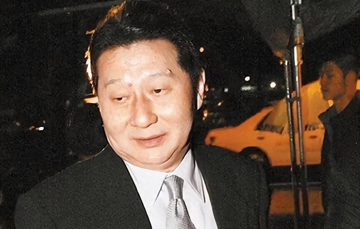 日本最癡情富豪！苦等「中學暗戀的女神」30年　55歲終於「抱得美人歸」世紀婚禮羨煞旁人