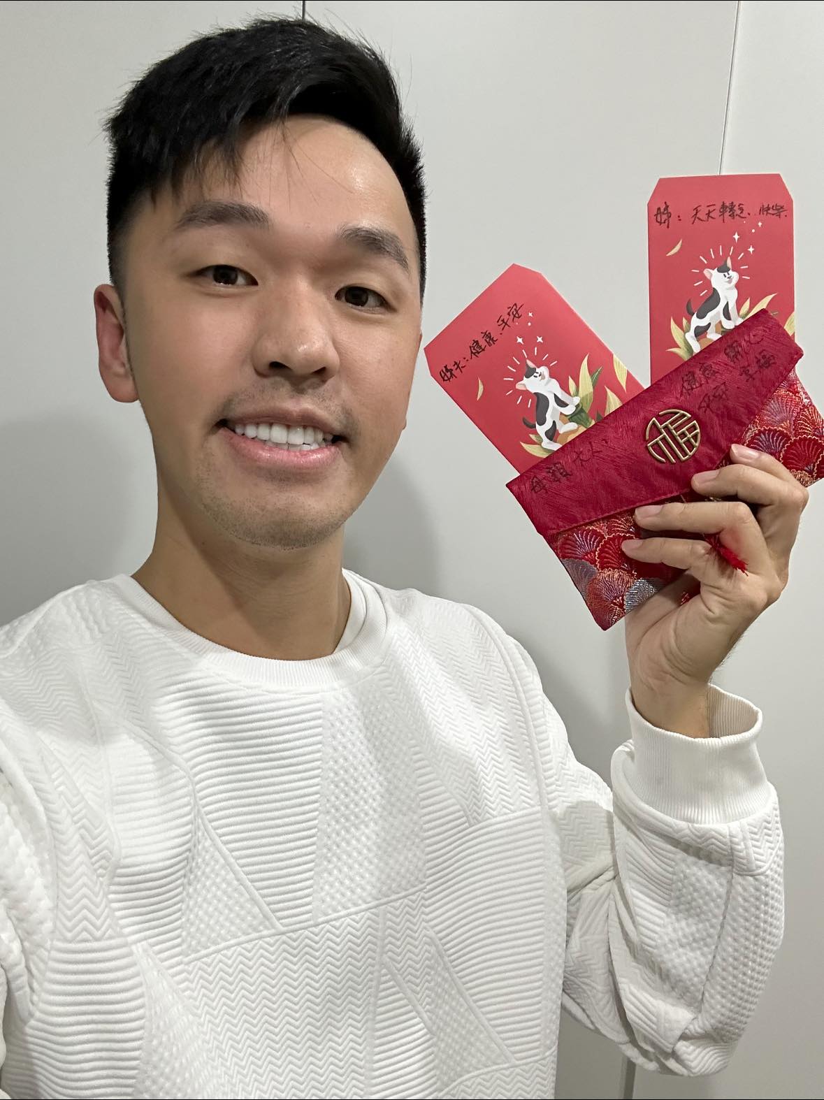 吃不起150元火鍋！通告男星窮到「三餐靠攝影棚便當」過活　節儉10年後翻身「1舉動被讚翻」：要懂回饋