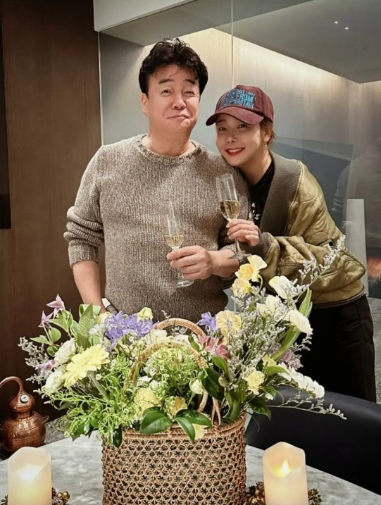 8旬老婦心臟驟停！國民廚神「衝過去心肺復甦」成功救人　美談曝光卻不邀功「任何人都該做」