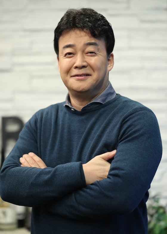 8旬老婦心臟驟停！國民廚神「衝過去心肺復甦」成功救人　美談曝光卻不邀功「任何人都該做」