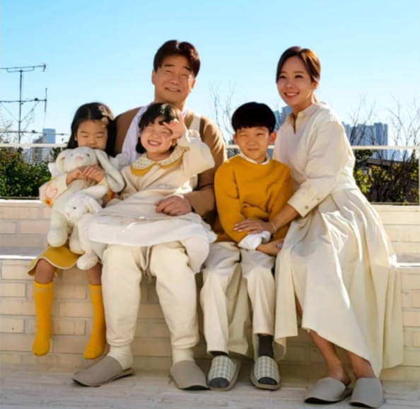 8旬老婦心臟驟停！國民廚神「衝過去心肺復甦」成功救人　美談曝光卻不邀功「任何人都該做」