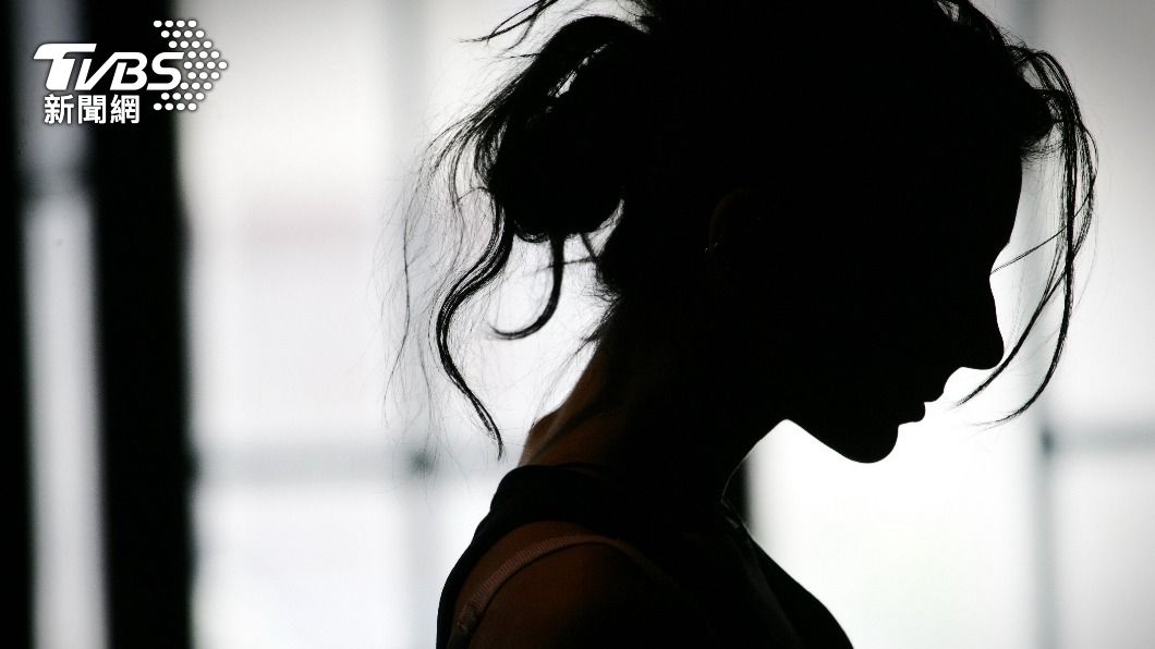 好不容易懷孕！4月孕媳滑倒慘摔「重傷流產」　調監視器驚見「婆婆設惡毒陷阱」：恨妳一輩子！