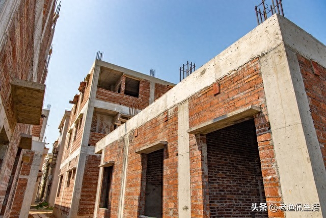 8年沒見面說話！父親和大伯「爭奪建房土地」　大伯要了好地「如今我家拆遷」他想換回去