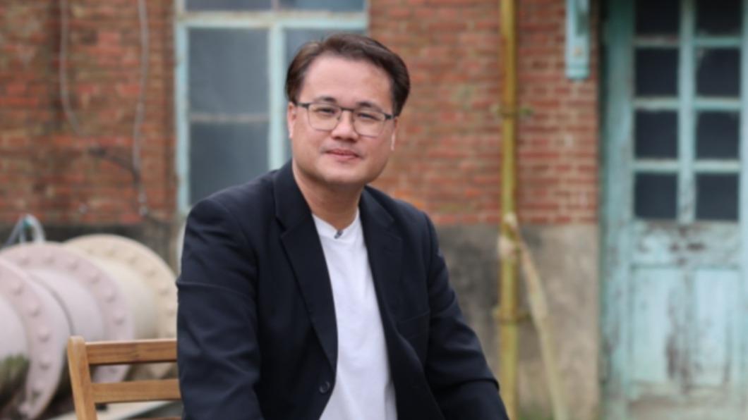 剛入圍金鐘！名主持人母「驚傳驟逝噩耗」缺席頒獎典禮　他忍淚悼念「至今難以接受」