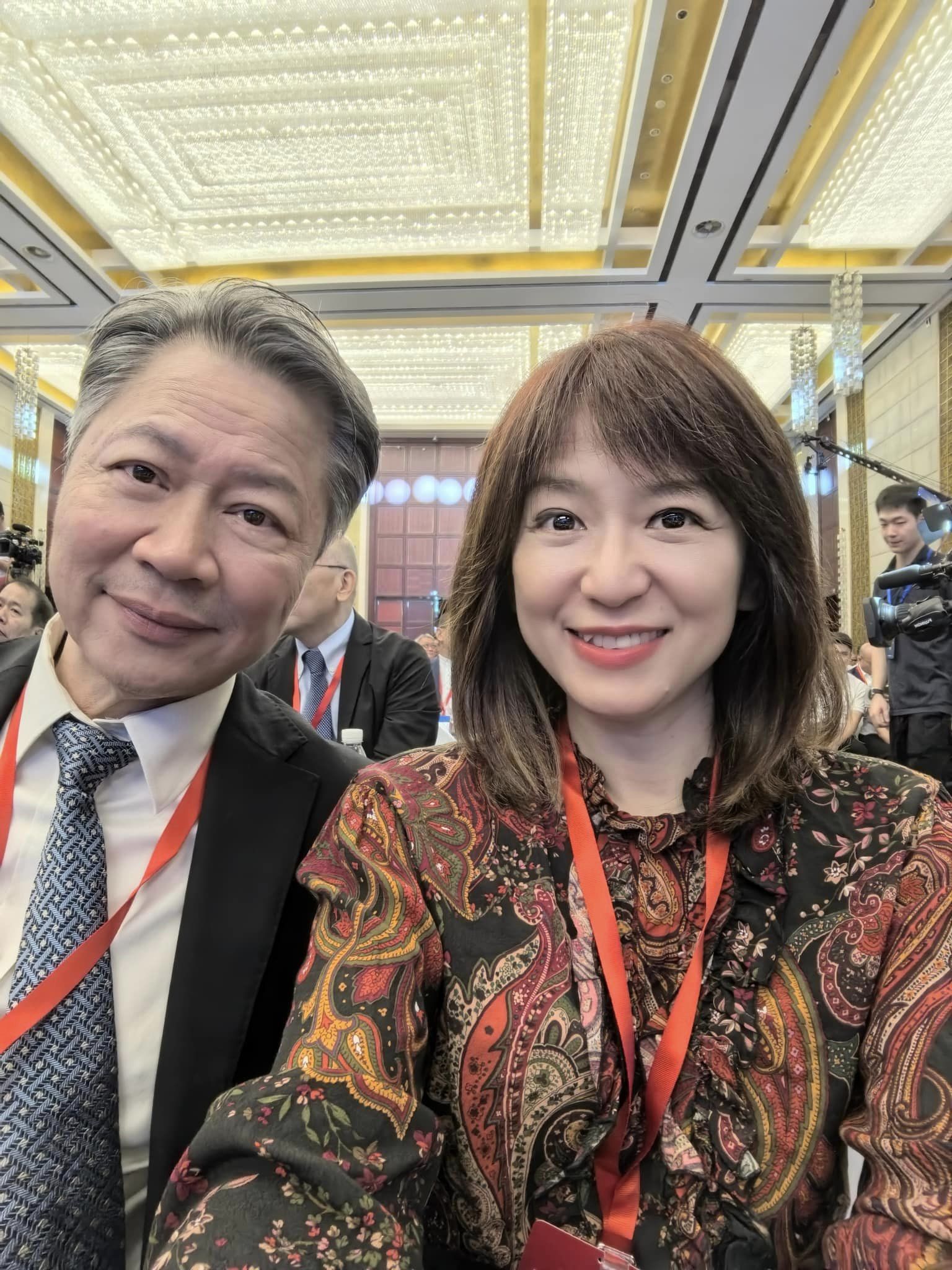 媽媽擺攤討生活！周玉琴心疼哭了「自認有孝沒順」　53歲樂當女兒賊「自爆私下面」
