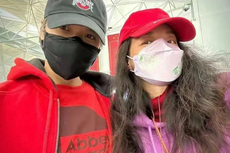 夫妻甜蜜同框！49歲舒淇曬近照「驚見大量白髮」遭網酸：女神殞落　老公「行動霸氣護愛」逆轉評論