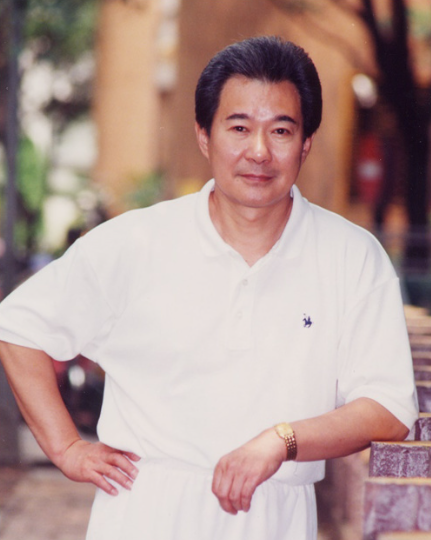 還記得瓊瑤第一小生嗎？他巔峰突息影「銷聲匿跡21年」　「60歲考取中醫證照」近況曝光