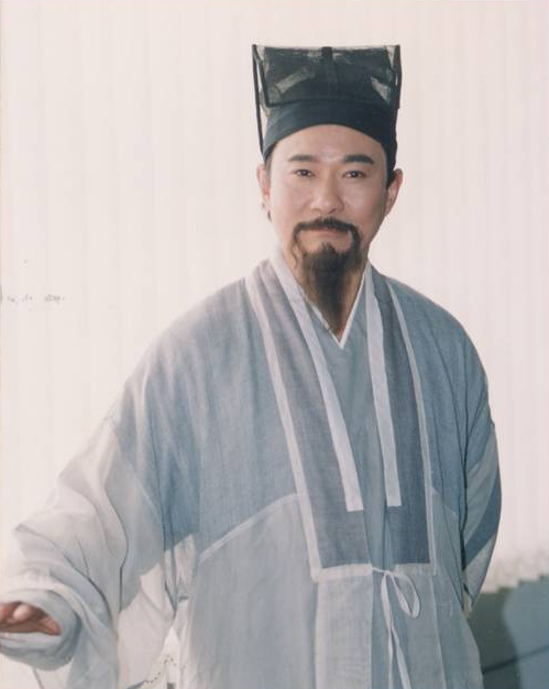 還記得瓊瑤第一小生嗎？他巔峰突息影「銷聲匿跡21年」　「60歲考取中醫證照」近況曝光