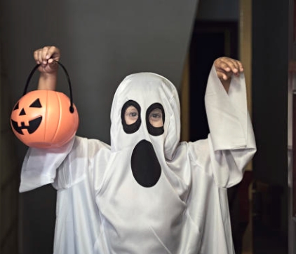 萬聖節扮兔女郎!她控訴遭「羅姓藝人性騷」拍照搭訕 「火大公開照片」不忍了:偷襲我還嗆聲