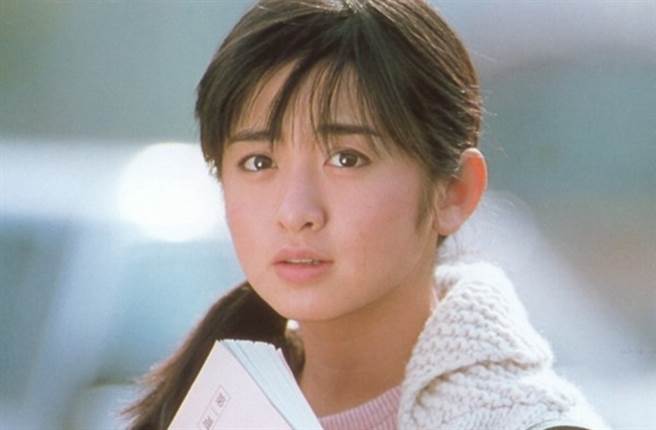 昔偷吃人夫醫生！59歲資深女星「再爆醜聞糾纏不清」　網酸死性不改「玉女形象全毀」