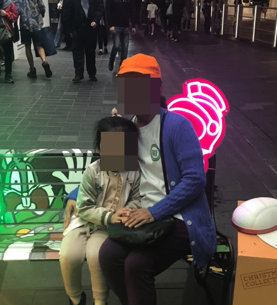 送金飾待如家人！2寶媽自爆「被菲傭騙了5年」全家都被利用　傻眼：「我們只是她計劃中的一環」