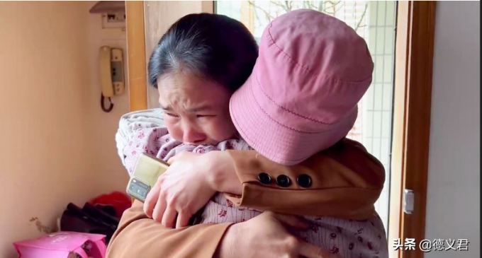 單親媽臥病在床！我臨時出差「婆婆主動來照顧1日3餐」　回來後「屋內一幕」讓我嚇出一身冷汗