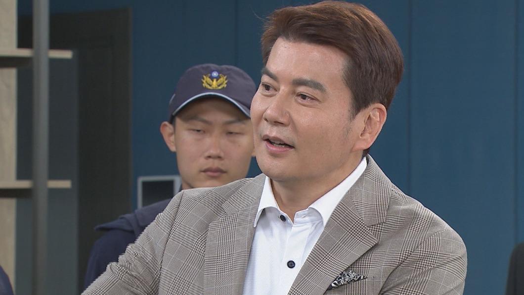 曬23年前舊照！陳美鳳45歲「被倪齊民摟腰環抱」甜蜜燦笑　網掀回憶殺「必看八點檔神劇」