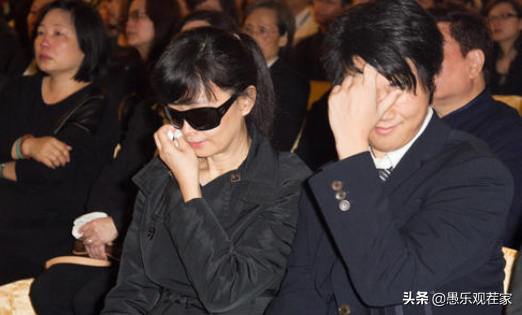 憑一首歌紅遍兩岸三地!52歲因病去世「遺書引妻母紛爭」 9億遺產至今不知去向