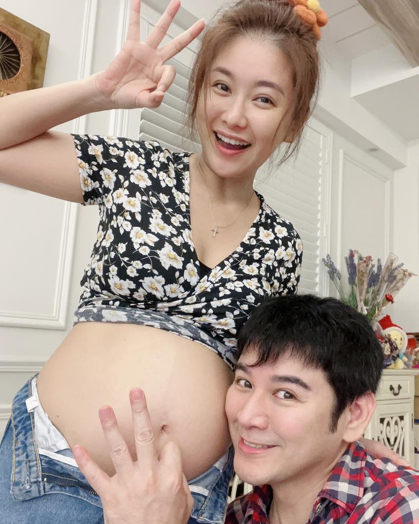 44歲本土劇女星「陣痛18小時」終於生了！演員尪「抱前世情人笑咪咪」近半百再當爸