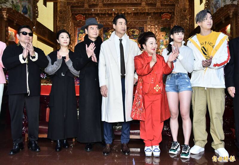 白冰冰驚遇靈異事件！口吐黑汁癱軟倒地 玄天上帝顯靈救命