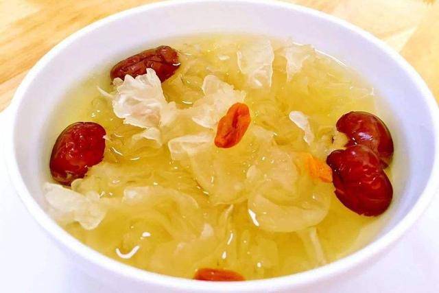 寧願丟掉也別吃!這5道菜「被列為隔夜菜黑名單」:吃了癌症找上門