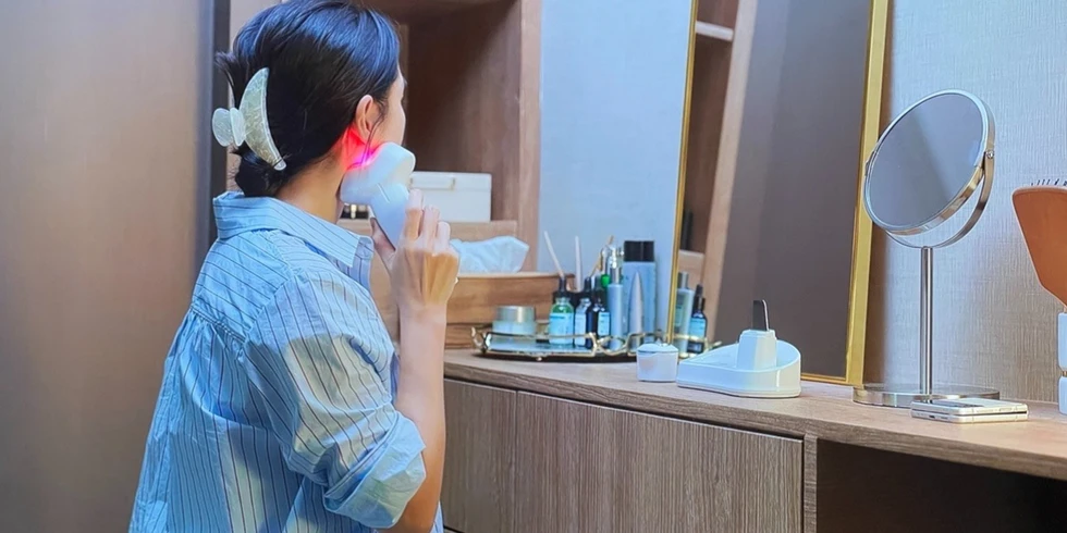 親家母住兒子家帶孫！我和老伴好意「每月補貼2萬元」　去小住時「看到親家母化妝品」我心寒斷了金援