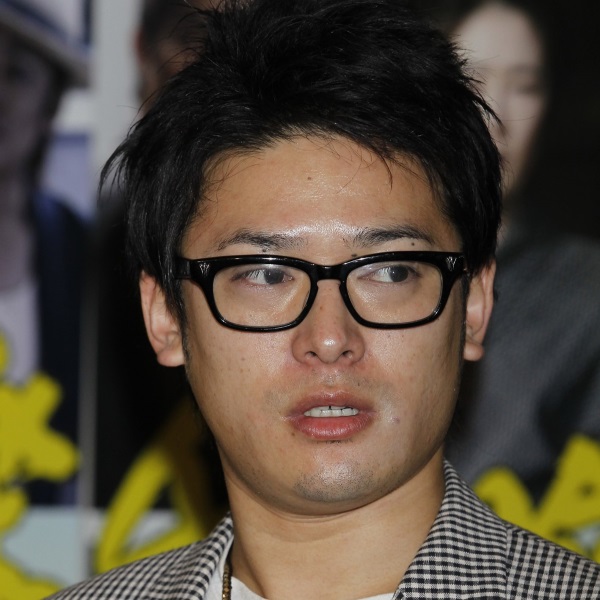 退演藝圈！43歲資深男星驚爆「靠撿垃圾維生」 近況曝光他嘆：「我現在是單親爸爸」