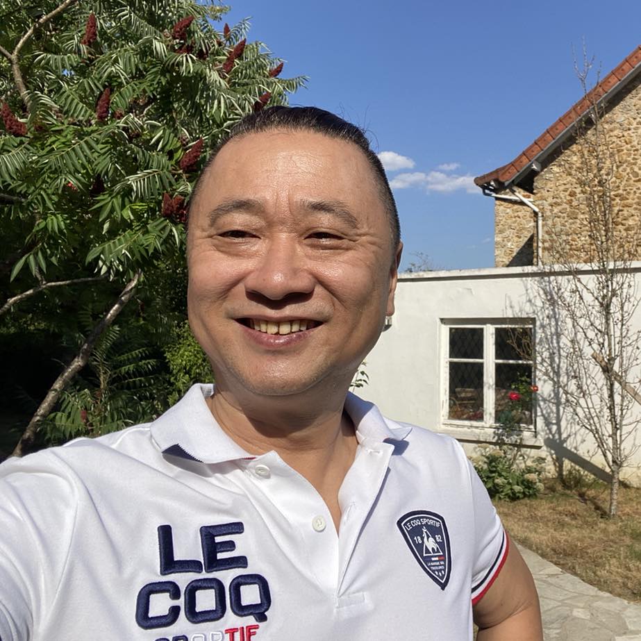 當年為愛隱退!邰智源「年年霸氣寵妻」私下面曝光 當貴婦30多年「罕同框台大學霸兒」