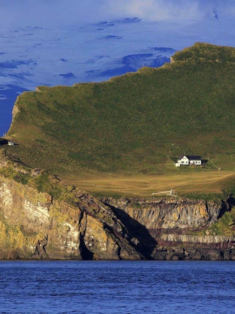 被孤獨包圍！這裡是「被世界遺忘的地方」宛如世界盡頭　全靠「一個島嶼、一所房子」構成：太美了