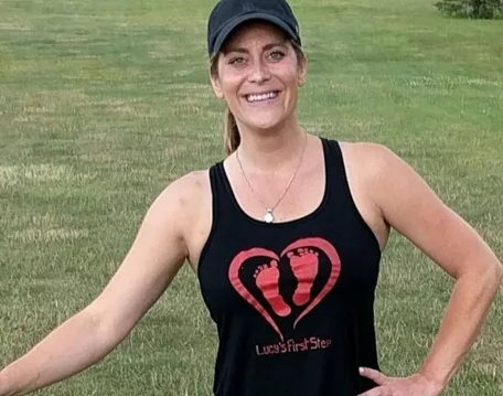 3天前還在報新聞！42歲資深女主播「驚傳輕生身亡」　同事淚崩：「她已是一姐的地位」