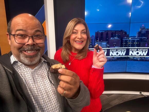 3天前還在報新聞！42歲資深女主播「驚傳輕生身亡」　同事淚崩：「她已是一姐的地位」