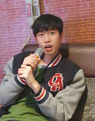 知名歌手驚傳過世！告別式「小壁虎逗留不走」母心碎：跟我告別...