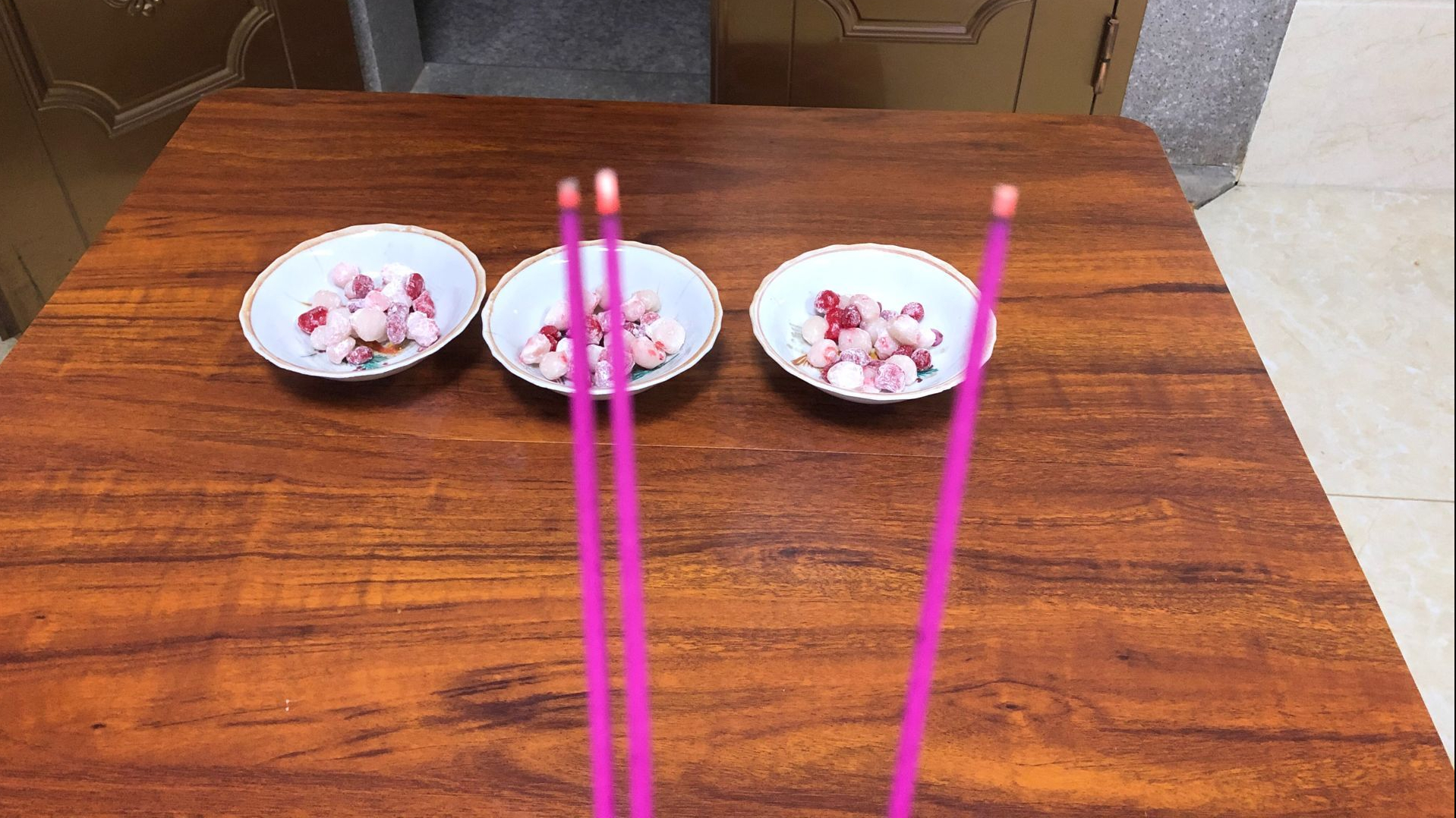 冬至「幾點拜拜」最合適？冬至拜祖先習俗「懶人包」全放送　小心觸犯禁忌穢氣上身