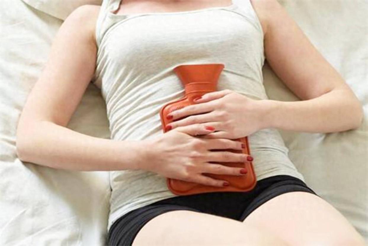 女生來「例假」時！盡量別碰4種水果，別等「停經」了才後悔