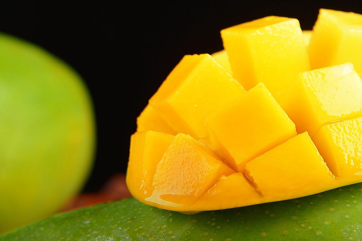 女生來「例假」時！盡量別碰4種水果，別等「停經」了才後悔