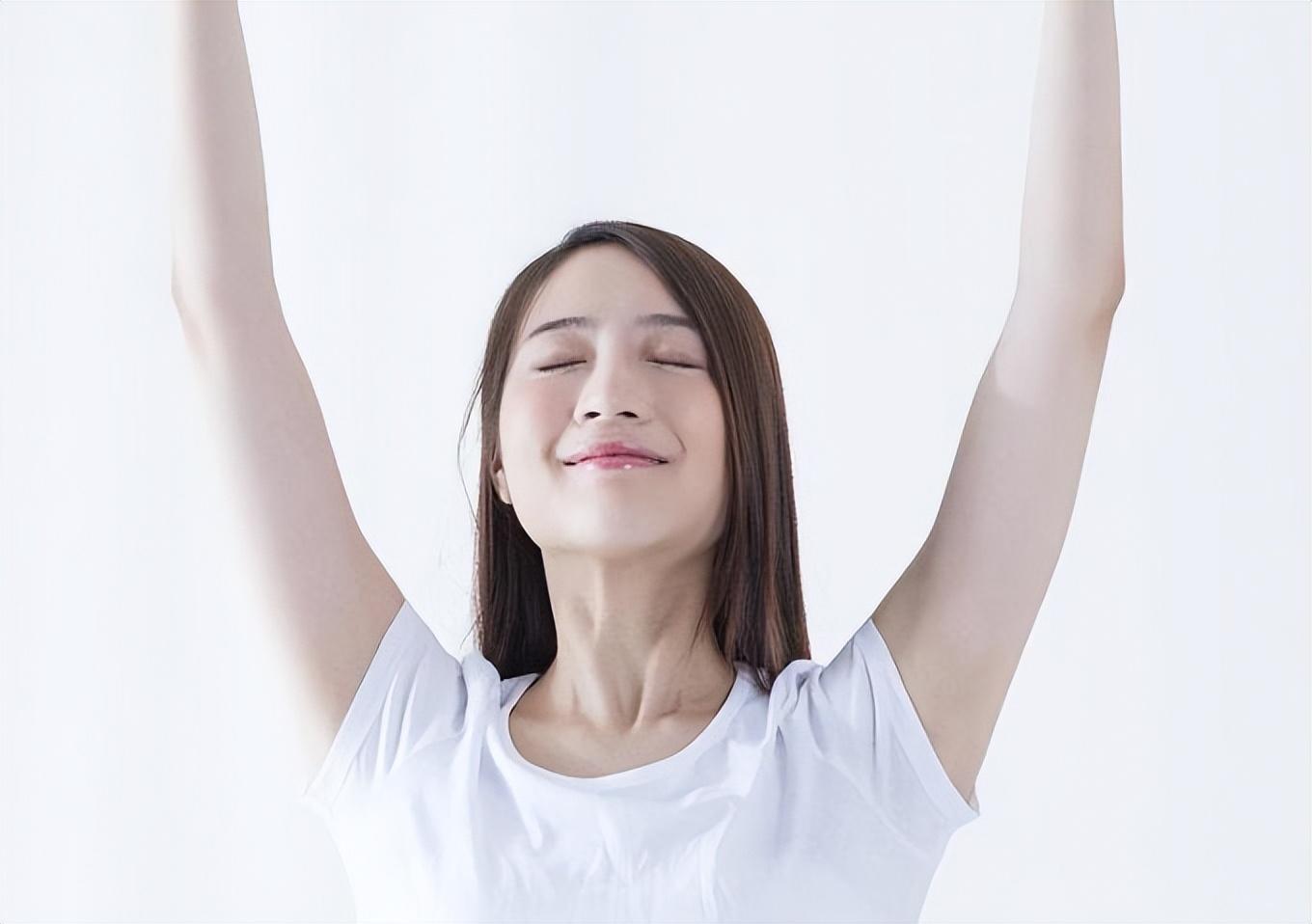 女生來「例假」時！盡量別碰4種水果，別等「停經」了才後悔