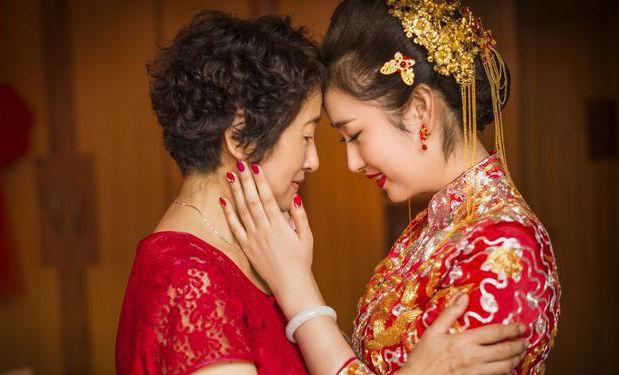 女兒不顧阻攔遠嫁！聽說她「生了二胎」我趕去看望　打開門後「看見屋內場景」我轉頭報警