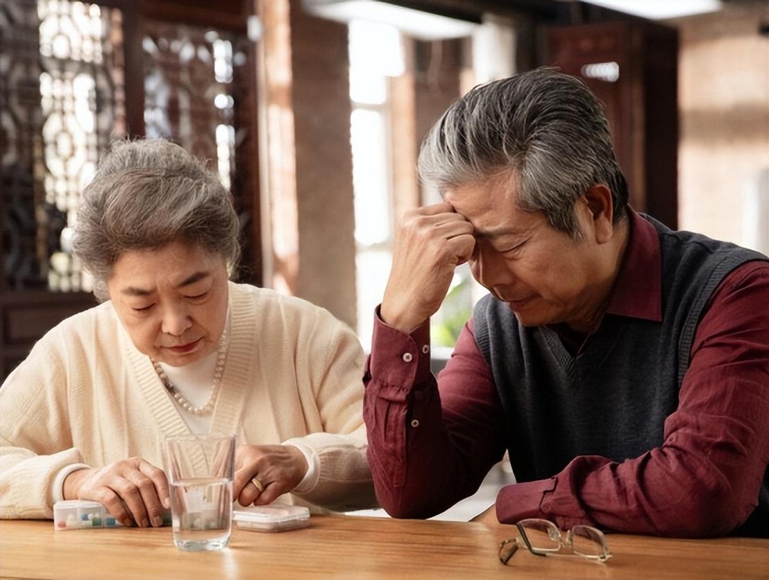 一個人活不過75歲，大多從50歲開始，會遇到「這3件怪事」