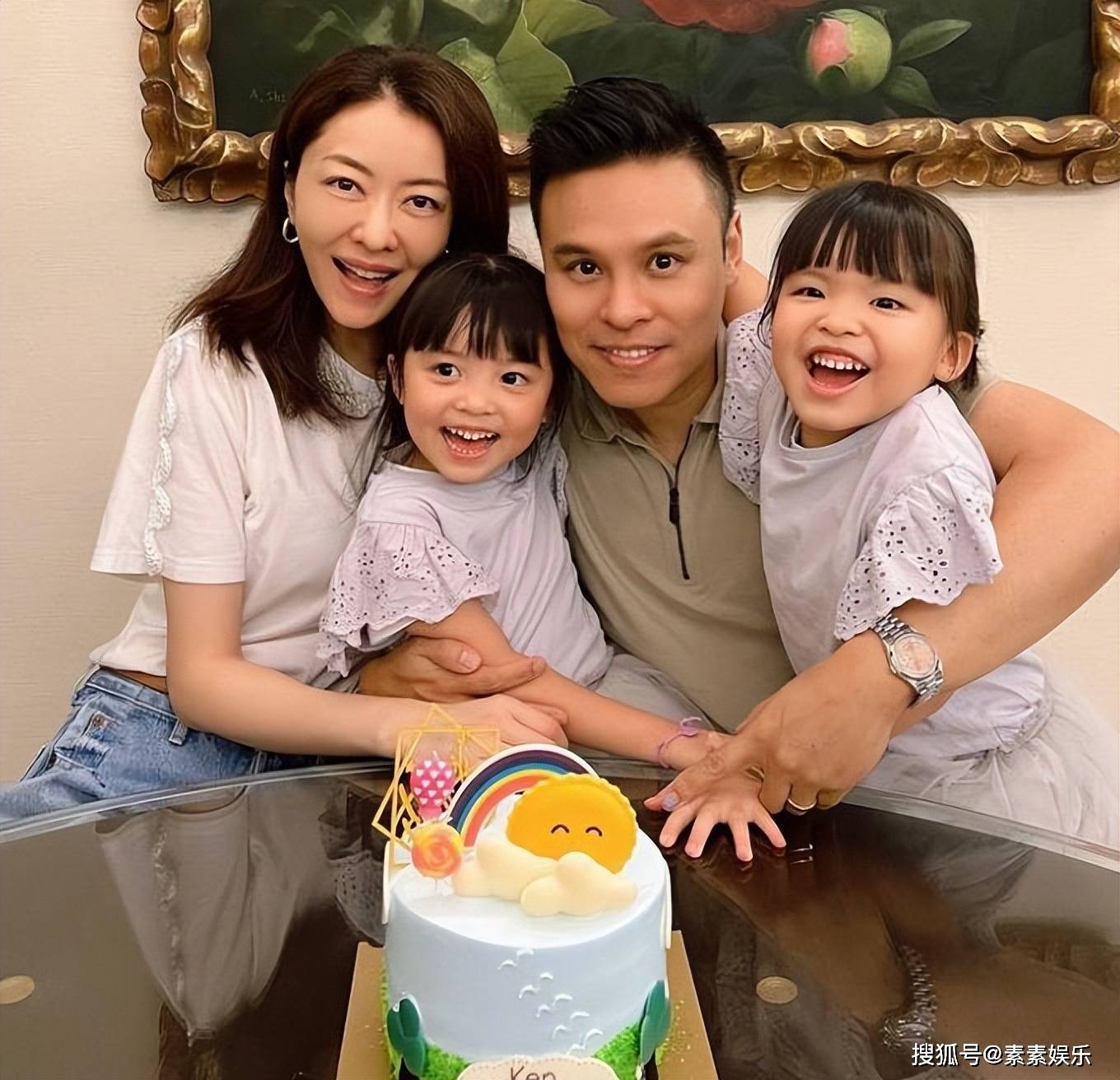 曾被嫌棄是不合腳的鞋！她另嫁富商「成豪門闊太」　今44歲「越活越年輕」雙胞胎女兒也可愛