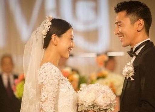  一手帶大弟弟！他結婚時我「包2萬5紅包」　我生孩子弟媳卻「送一包尿布」打開一看我哭了
