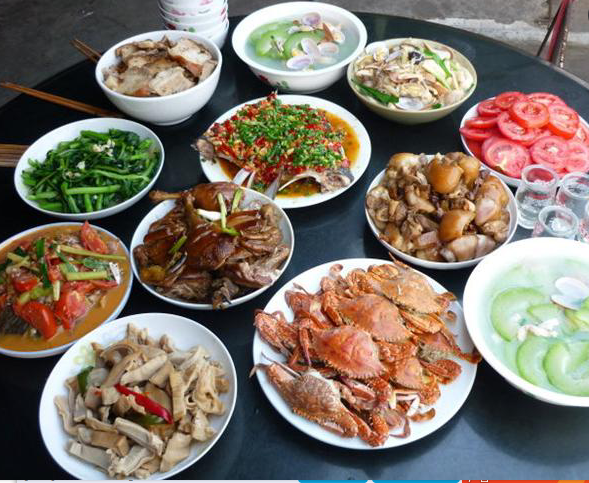 給孫輩包5000紅包！除夕夜「婆婆帶病伺候1家9口」　媳婦酸「你該做的」下秒婆婆一舉動嚇壞全家