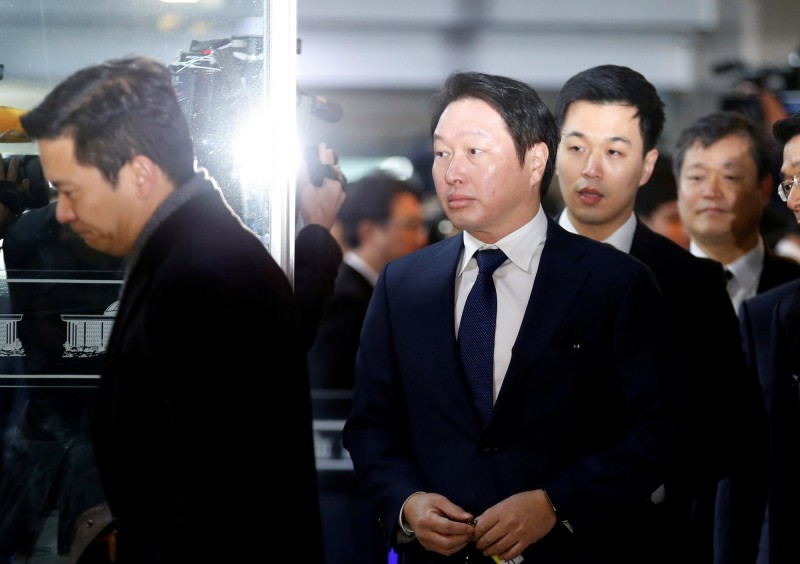 世紀離婚！63歲大咖驚爆「外遇生下私生子」他全認了　前妻大怒「要求480億賠償」：全現金支付！