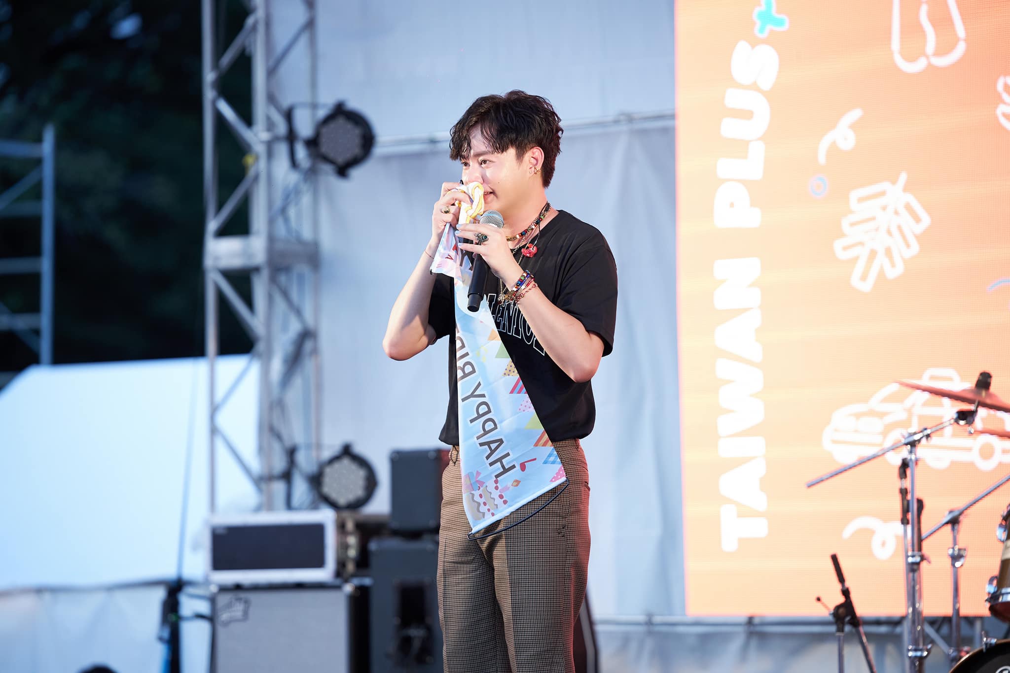錄音室出意外！許富凱「突然無法呼吸」嚇壞：第一次碰到　鬆口「身體最新近況」有件事要注意