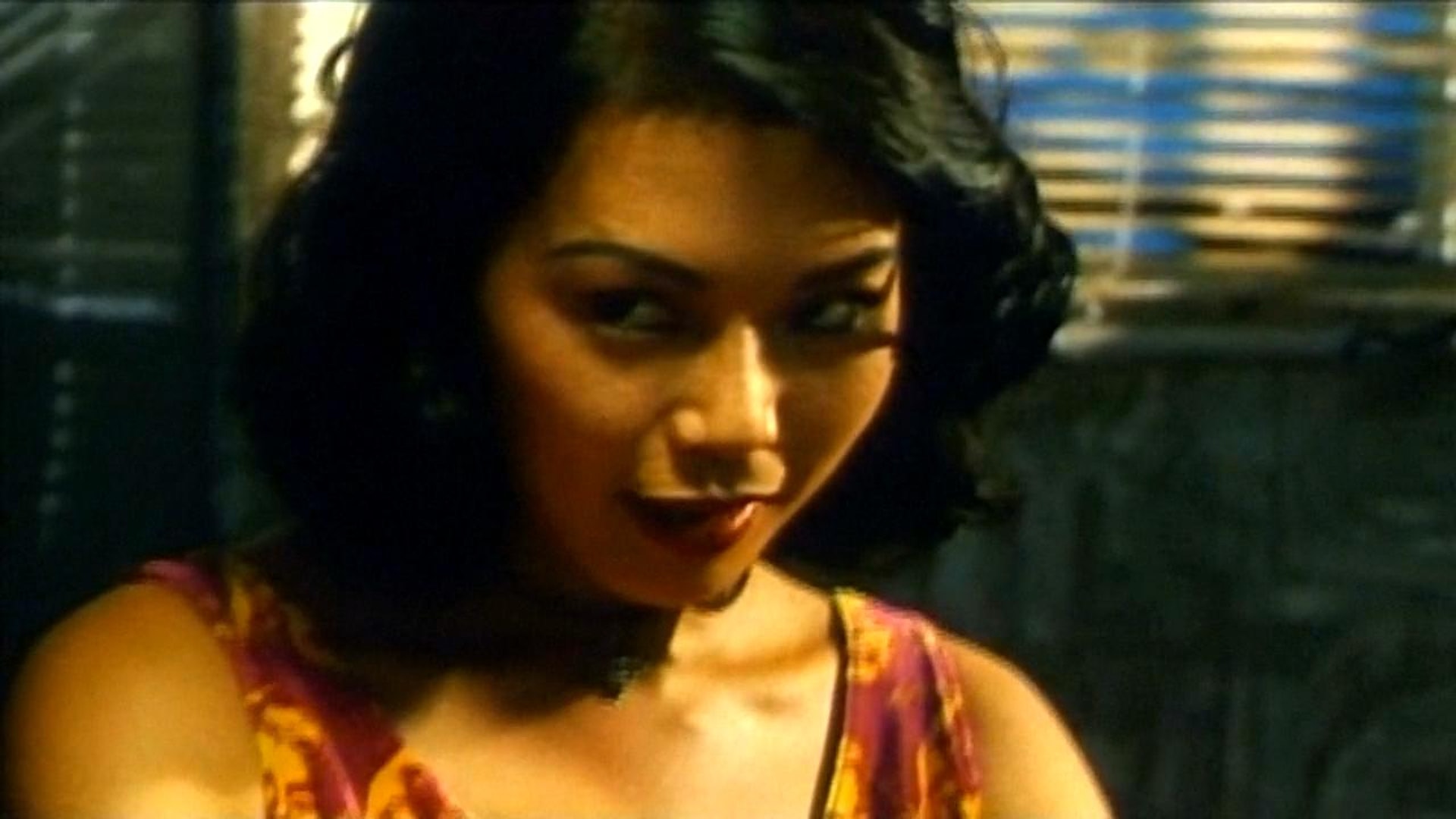 演三級片爆紅！《戲說》女星「從良嫁人又離」成單親媽　爆料房事不合「晚上是鄰居」