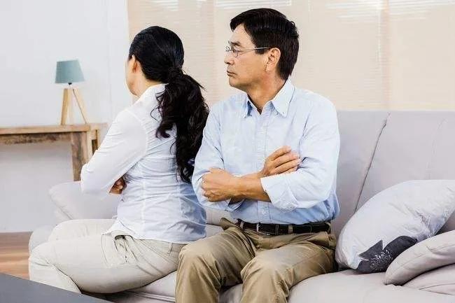 老公對我很好！住大別墅「每月給8萬零用錢」　幸福的婚姻「卻因為我弟結婚」失敗了