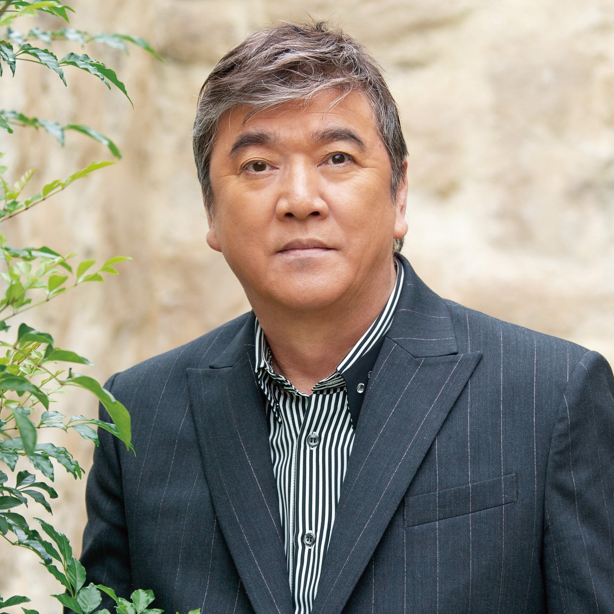 全靠姐姐照顧！資深男星「驚傳凌晨過世」享壽66歲　生前失智「公司宣布破產」晚年淒涼